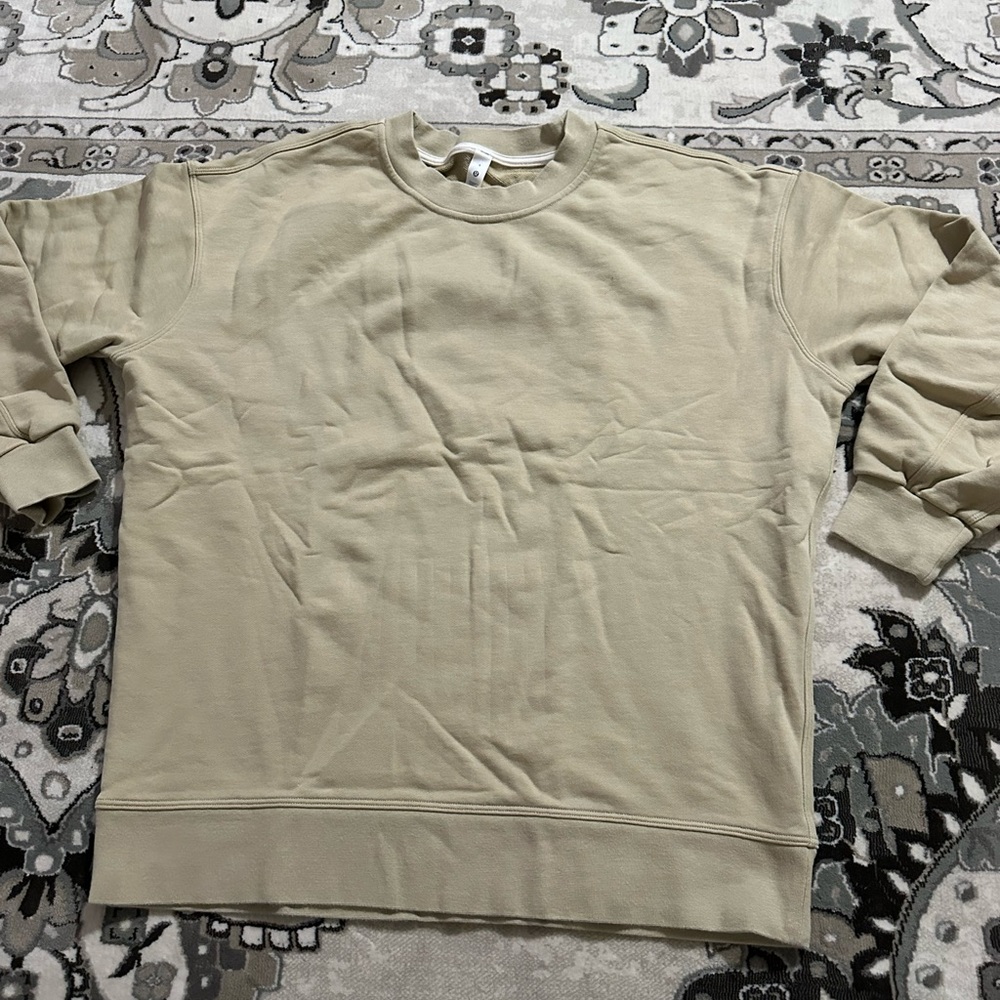 Lululemon crewneck
